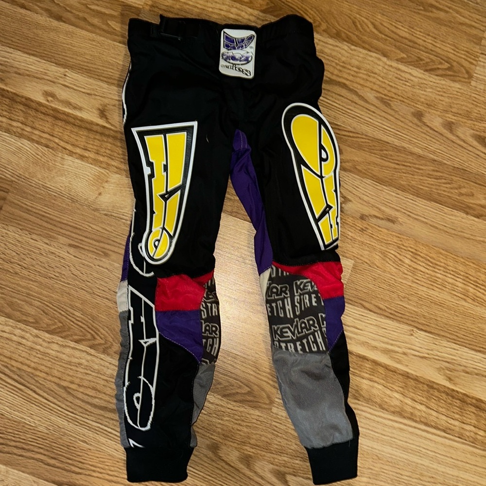Axo dirt bike pants-kids 24-used